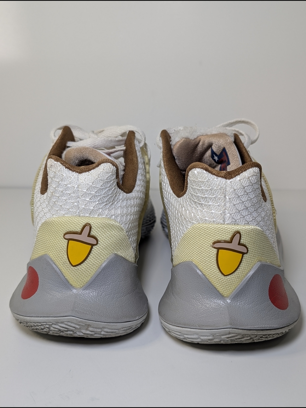 Nike Kyrie Low 2 x SpongeBob SquarePants "Sandy Cheeks" CJ6953-100 Men’s Size 7 - Picture 7 of 9